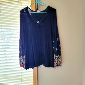 Long sleeved blouse